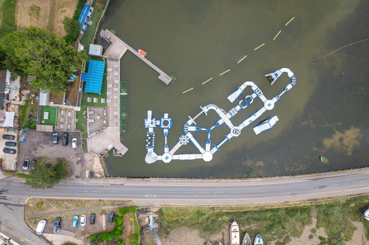 Mill Dam Lake House Saint Osyth Luaran gambar