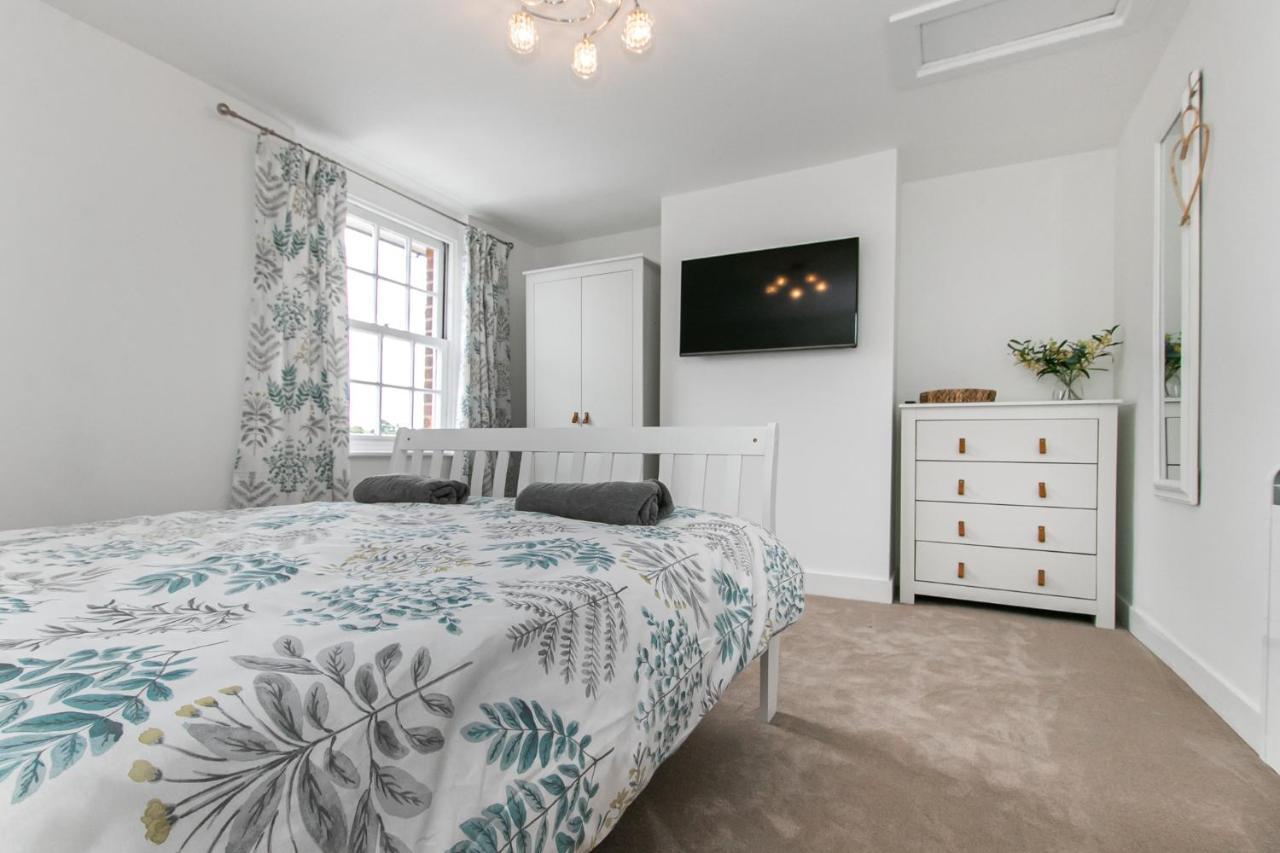 Mill Dam Lake House Saint Osyth Luaran gambar